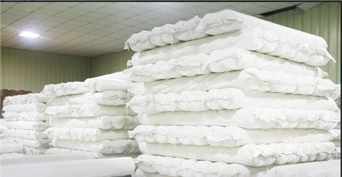 潮州浩铭新材料 江苏低温水溶纸冷水无纺布40克花边，以抱诚守真理念引领针纺织品原料革新